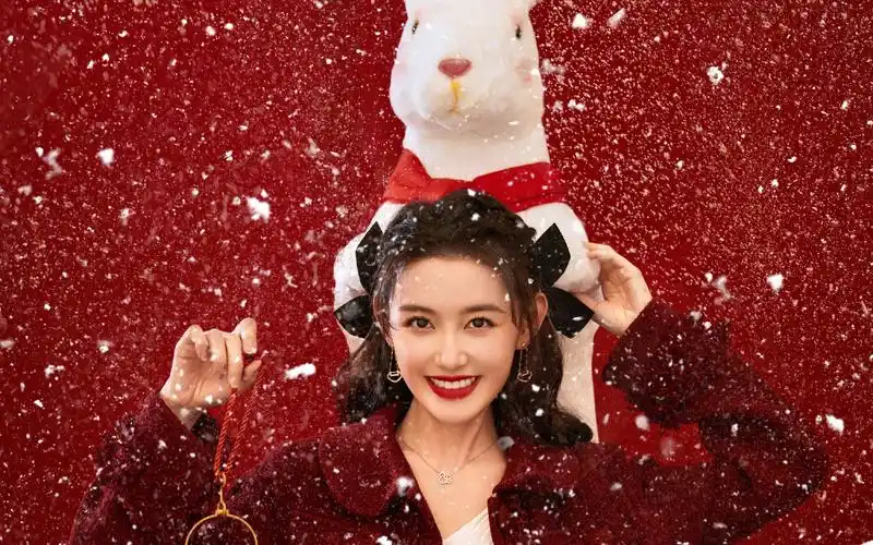 【蒋依依】明艳美女79好适合红色