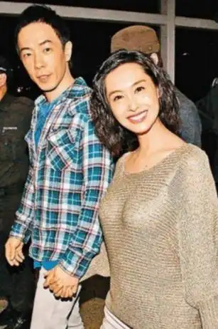 黄贯中朱茵无性婚姻是真的吗黄贯中朱茵为什么禁欲