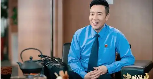 《决胜法庭》于和伟饰演高剑