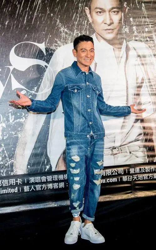 熟龄刘德华的大叔魅力