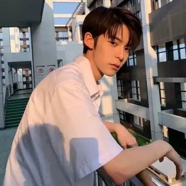 很有深意的好看的男生头像大全 眉清目秀的小哥哥帅气头像