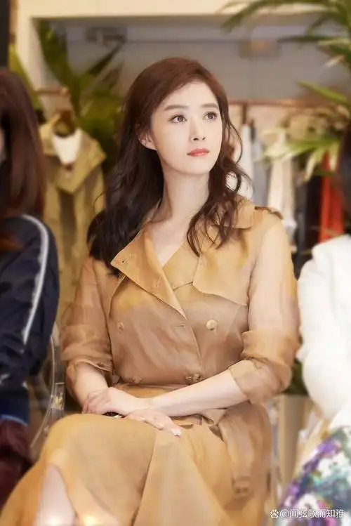 蒋欣:我觉得自己不配做一个女演员!每天都吃饱,曾胖到140斤!