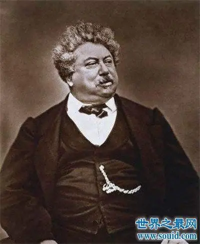 大仲马个人资料介绍与儿子小仲马都是作家