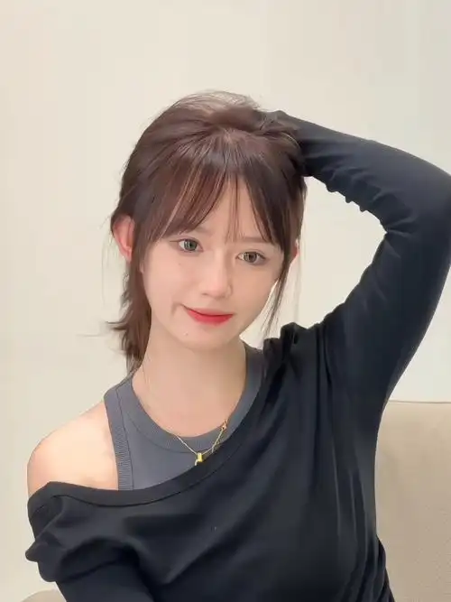 八字刘海 中长发