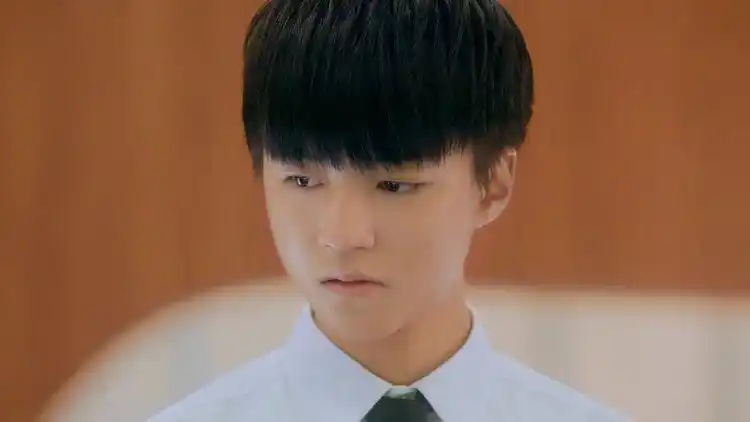 超少年密码:夏常安怀疑隋玉是机器人,隋玉和机器人长得一样