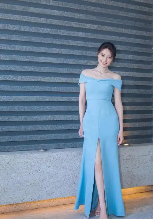 38岁的高圆圆厉害了仅换了个短发秒变18岁网友想剪同款