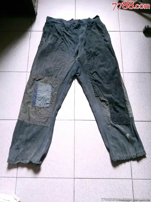 老裤子,补丁盖补丁,褪色