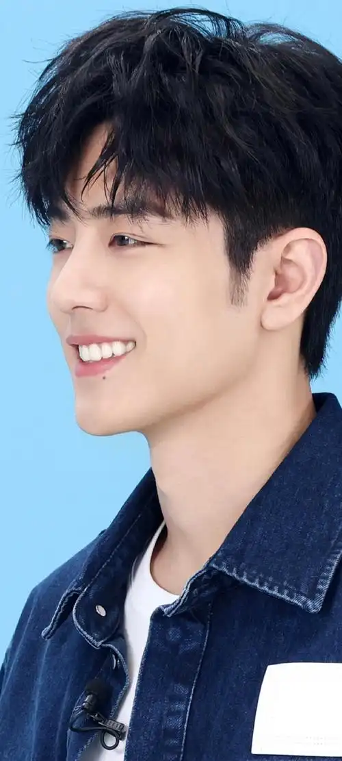 肖战##肖战安热沙品牌代言人##日常见肖战##肖战工作室##肖战我喜欢