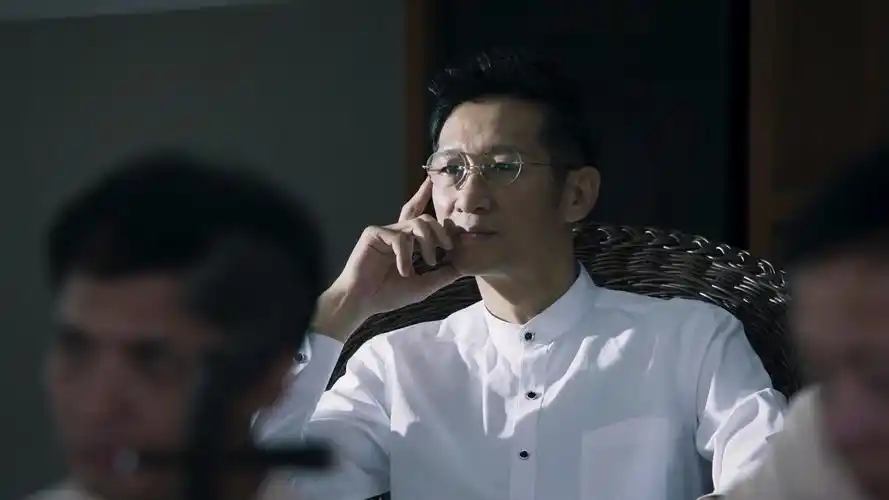 《破冰行动》王劲松谈林耀东是多面教父,自己为角色准备了32年