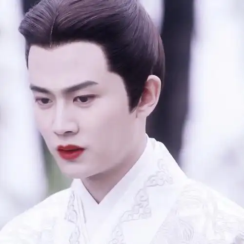 二转注明dt苏软甜 任嘉伦头像