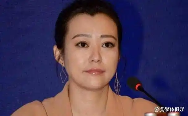 12年后再看郝蕾,才明白邓超为何离开她,转身迎娶孙俪