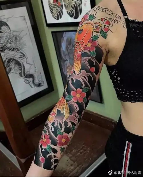 纹身作品推荐分享日式半甲纹身,花臂纹身,喜欢的点赞拿图!