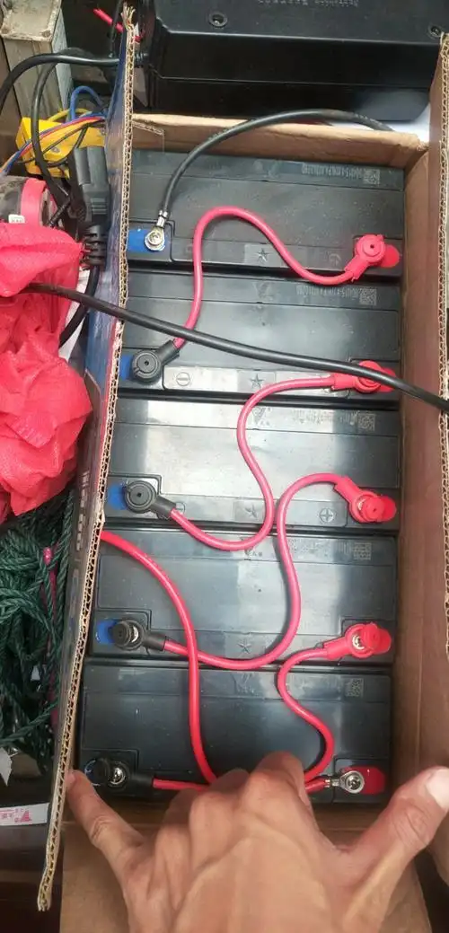 出台三轮车,60伏,新电瓶19年4月份换的,下关无压力