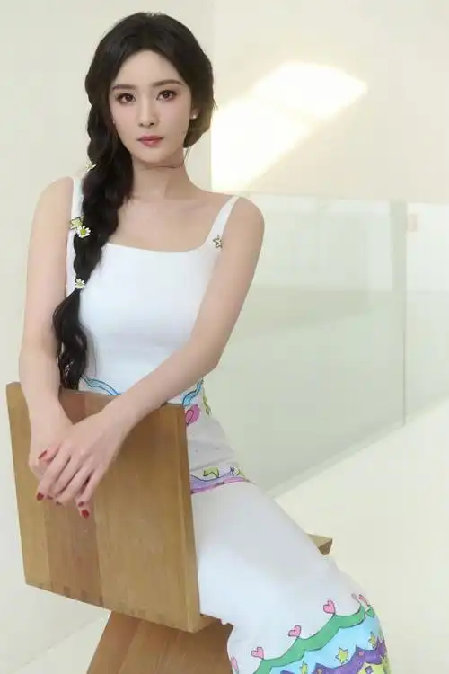 杨紫的"葡萄眼"是怎么炼成的?_腾讯新闻