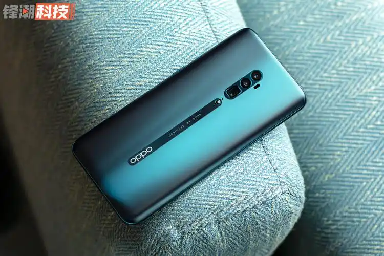 玩转创造力opporeno10倍变焦版雾海绿真机图赏