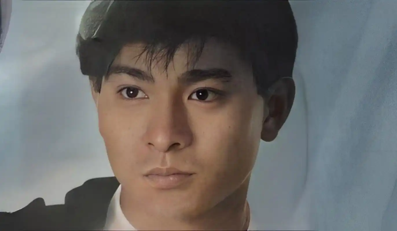 20世纪80年代初,刘德华以粤语山的歌手的身份进入娱乐圈,并很快以其