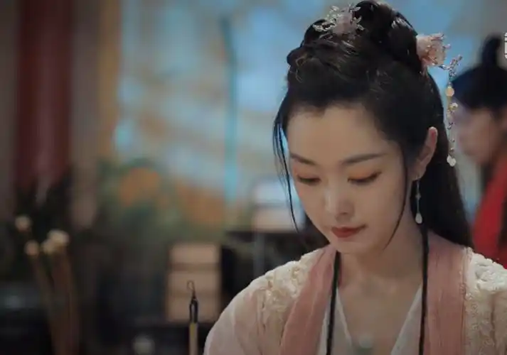 赘婿宋轶摇曳生姿魅力和于曼丽有的一拼