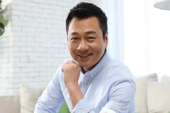 十大著名tvb男明星周润发第一郑少秋黄日华上榜3