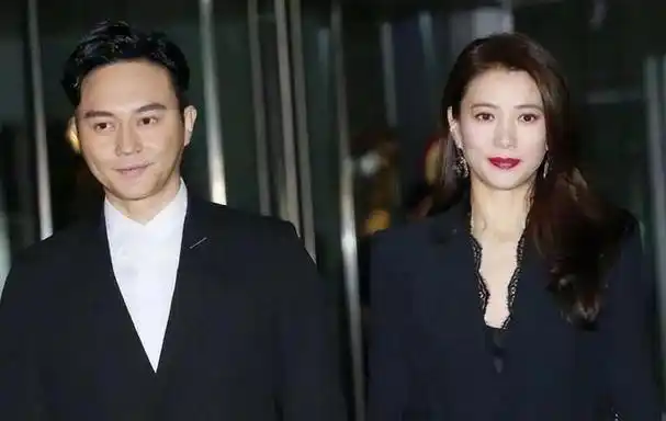 世上渣男千千万,最怕张智霖这种!结婚22年,袁咏仪输得一塌糊涂