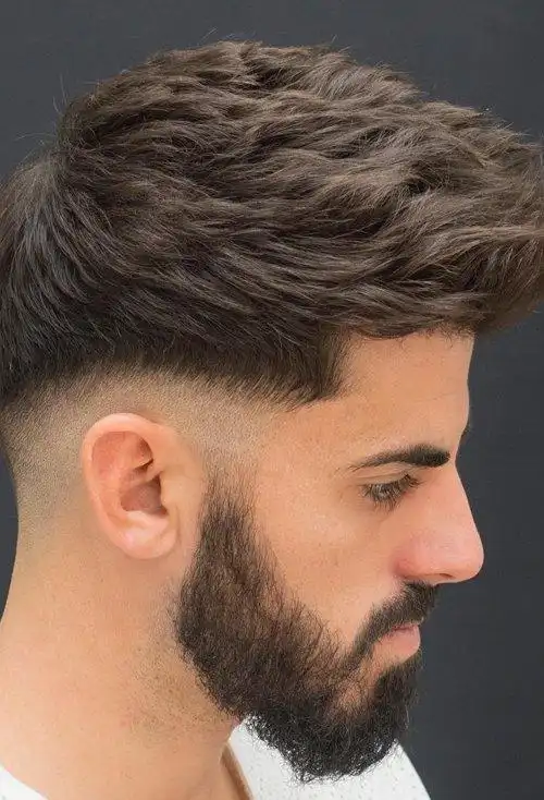 2020年男生剃飞机头发型 个性帅气的男生短发造型