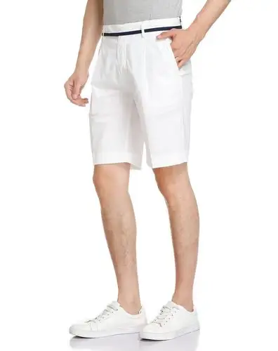 男款舒适百搭休闲短裤白色
