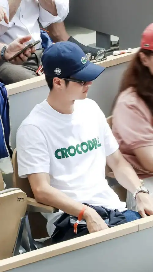 王一博看法网赛路透##王一博巴黎看法网比赛