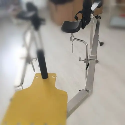 华锡尔公司生产的双关节骨科牵引架可以整腿透过x光,这是很多其他牵引