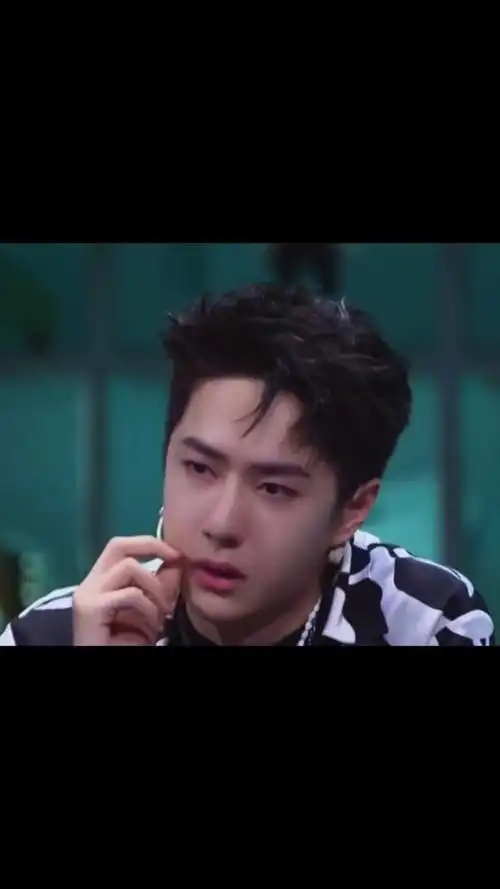 博君一肖#肖战#王一博78不哭宝,大宝心疼坏了98