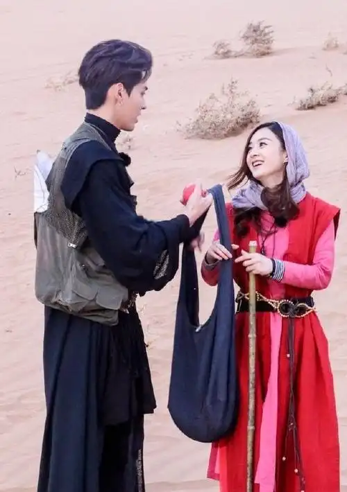 吴亦凡赵丽颖有染女方离婚内幕曝光网友这是什么魔幻事情