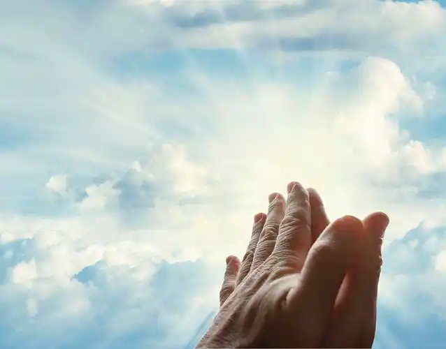 祈祷,天空,双手合十,鲜明_高清图片_全景视觉