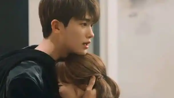 朴炯植瘦回颜巅了