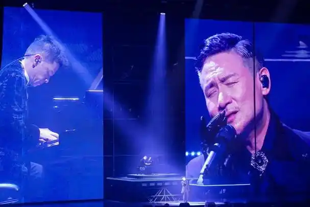 张学友演唱会突发小插曲直接致歉