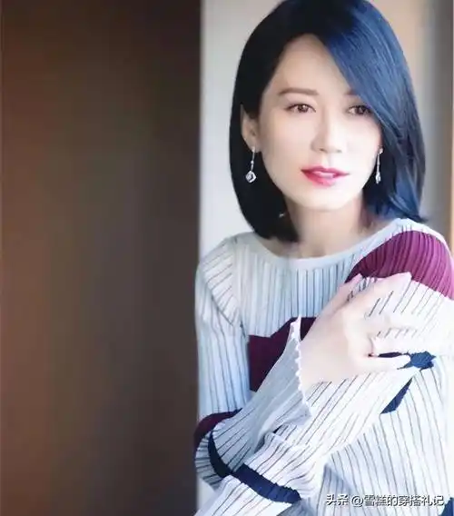 建议45岁以上的中年女人,少留这些"大妈发型",显老还没气质!