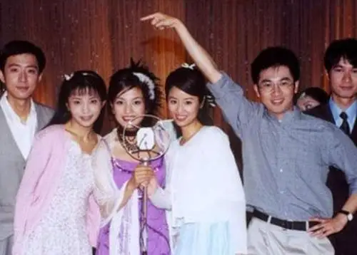 苏有朋,赵薇,林心如曾合作《还珠格格》