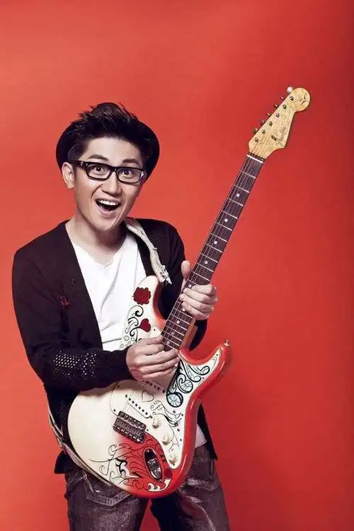 歌手金志文的资料