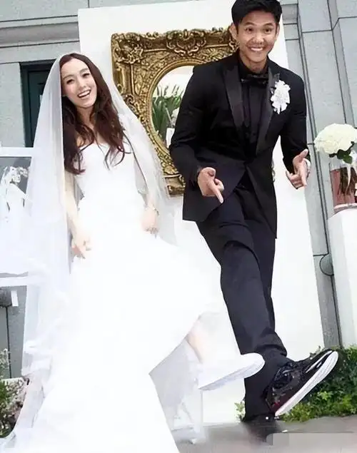 人到中年范玮琪爸爸奶奶相继病逝妈妈重病卧床老公官司缠身