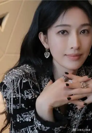 张俪改造新剧look穿上浪姐舞台##张俪浪姐初舞台造型来自心想事成