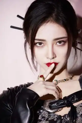 长得越坏越撩人坏女人妆容让女生都着迷狐狸颜着实撩人又妩媚