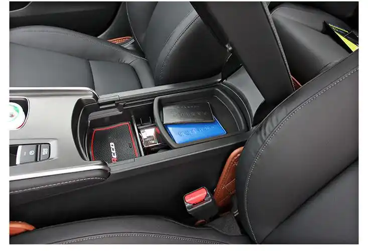 22款本田十代雅阁扶手箱适用于九代9.