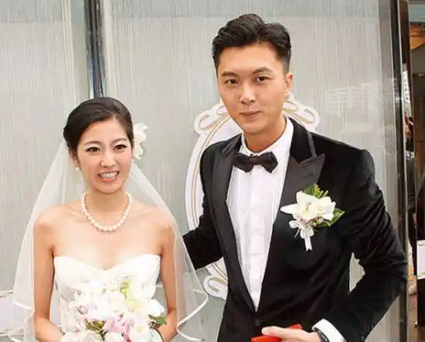 陈自瑶独自庆生,王浩信却陪吴卓羲过生日?