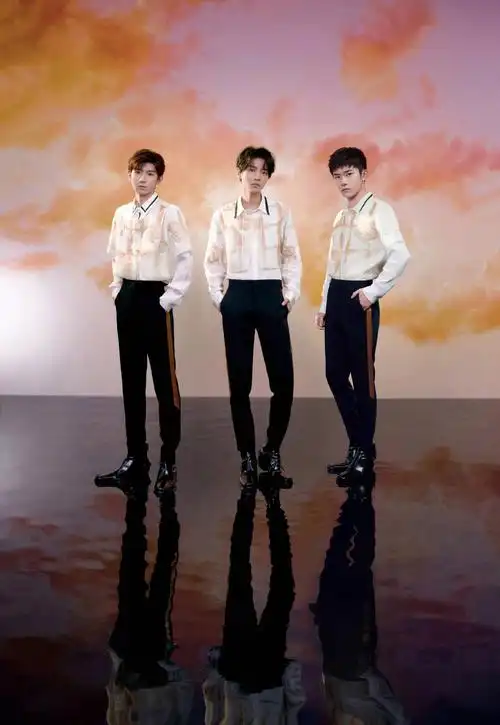 三小只同台演出没合体激动之余有点失望