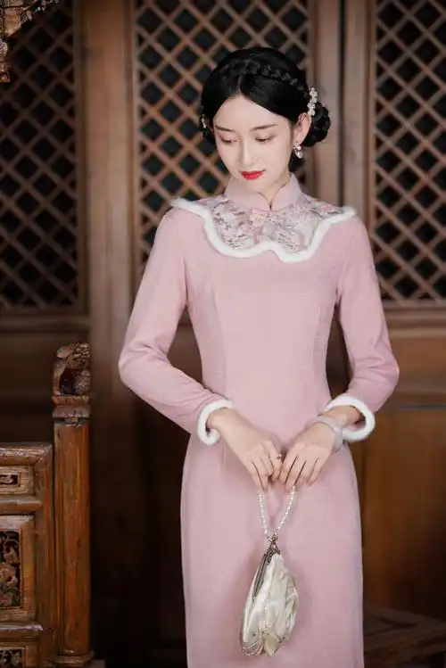 长袖刺绣粉色旗袍淑女民国国风文艺甜美婉约旗袍