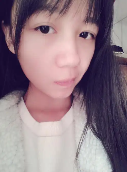 吴伊卓_2015年麻城第二季"衣之源杯"美女大赛_麻城信息网