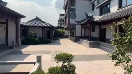 苏州西山岛3层中式独栋别墅 有7个房间 方方正正这套我最喜欢的