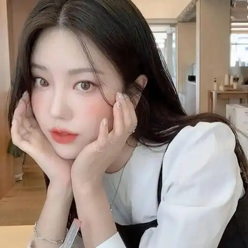 太爱这期的头像了,漂亮妹妹快来换起!_手机搜狐网