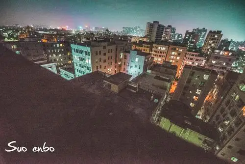 the roof of the night(黑夜屋顶)