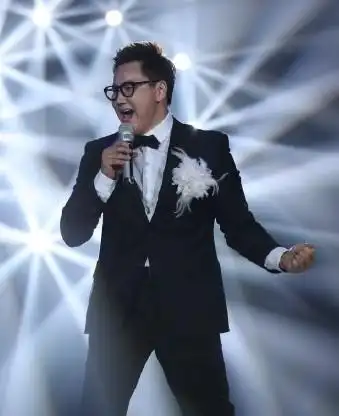 p>郑淳元(the one),1974年3月26日出生于 a target="_blank" href="