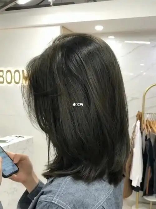 掉色不黄的黑黑茶色 黑茶色褪色过程_黑茶色_发色_掉色_肤色_茶色