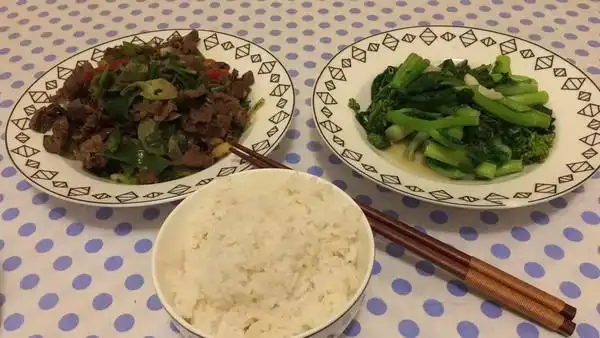 梦之所属做的一个人晚餐