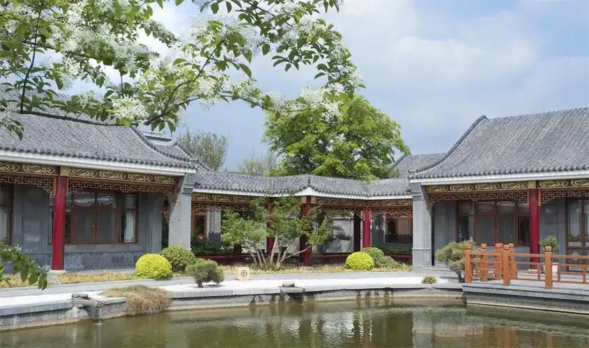 气质不一般的中国式豪宅——四合院别墅